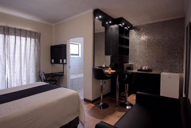Scenery Maqalika Guesthouse Maseru Zewnętrze zdjęcie